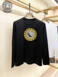 Picture for category Versace T Shirt Long